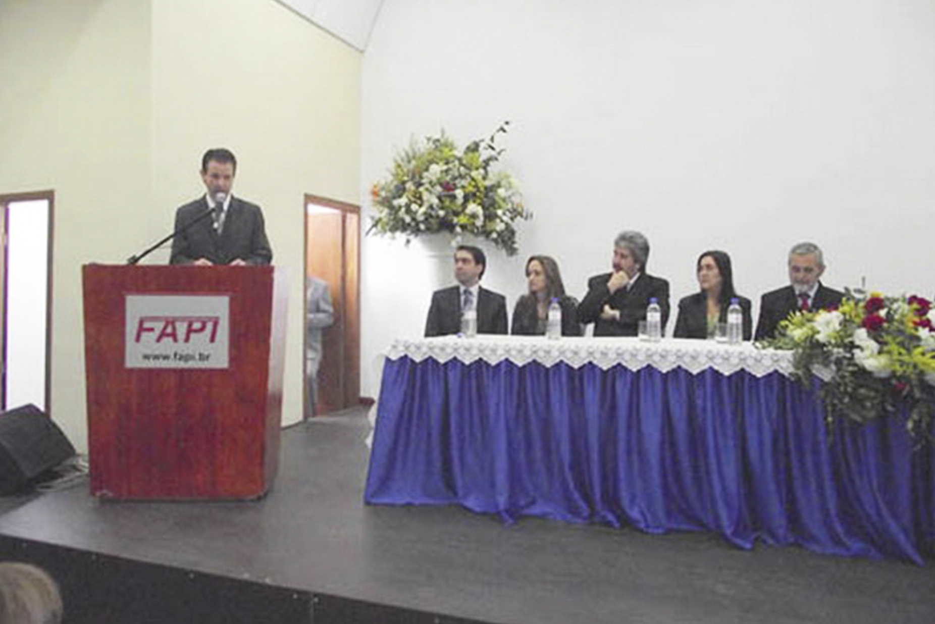 2010_COIP 03